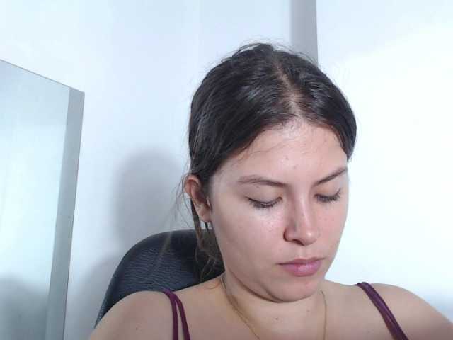 Live sex webcam photo for paris-johnson #277192312