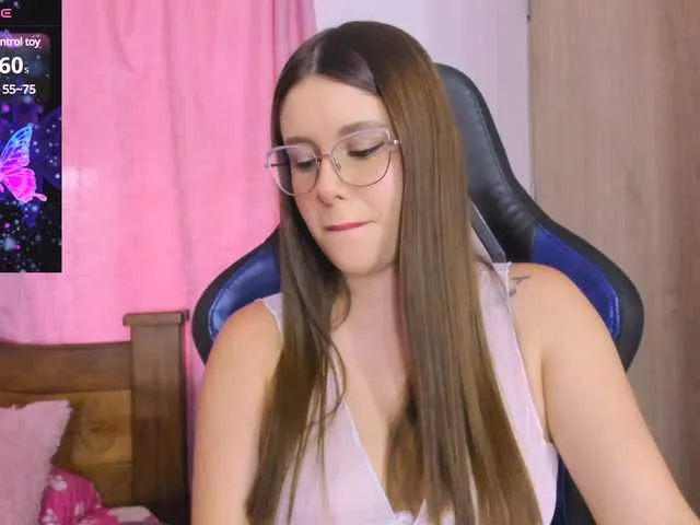 Live sex webcam photo for parisshayk #291098930