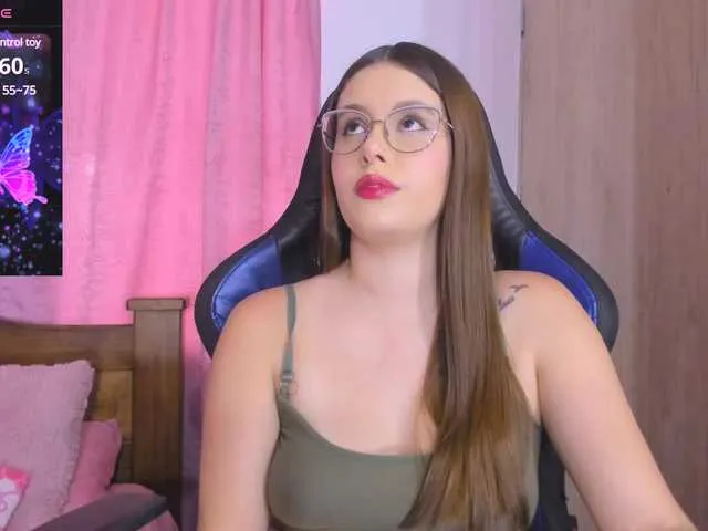 Live sex webcam photo for parisshayk #291161378