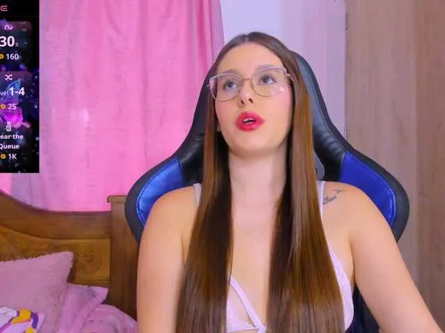 Live sex webcam photo for parisshayk #291988437