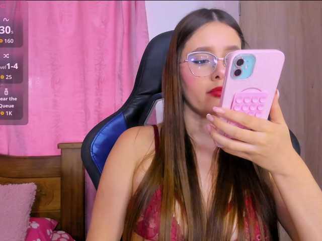 Live sex webcam photo for parisshayk #292269676