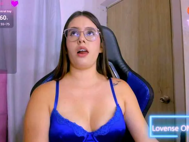 Live sex webcam photo for parisshayk #294046977