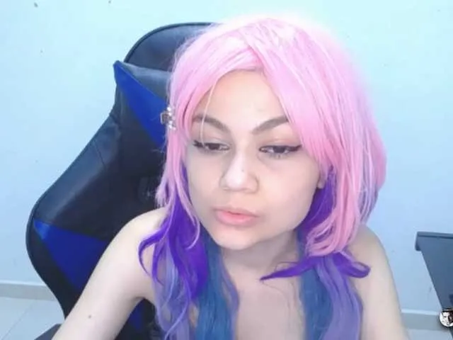 Live sex webcam photo for parkjin #272291622