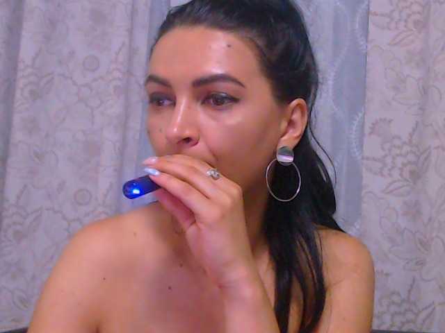 Live sex webcam photo for passion2 #273950800