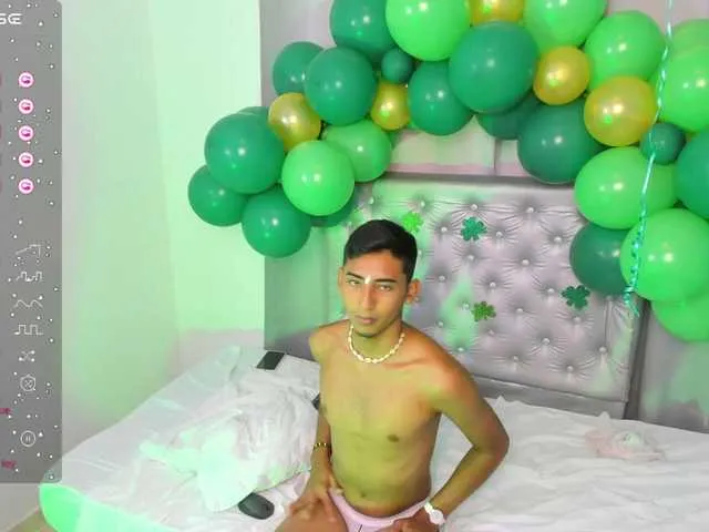 Live sex webcam photo for patrikk25 #277531342