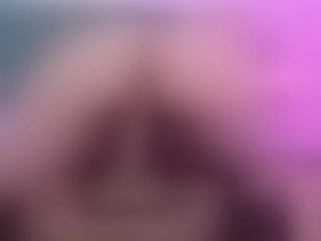 Live sex webcam photo for paula-69 #293097236