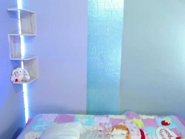 Live sex webcam photo for paula-stonne #273446433