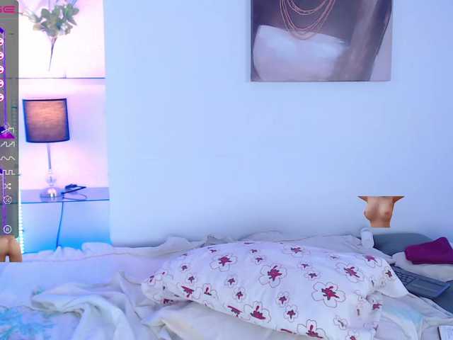 Live sex webcam photo for paula-stonne #274541073