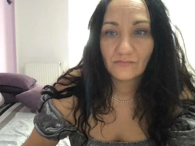 Live sex webcam photo for paula19801 #290772501
