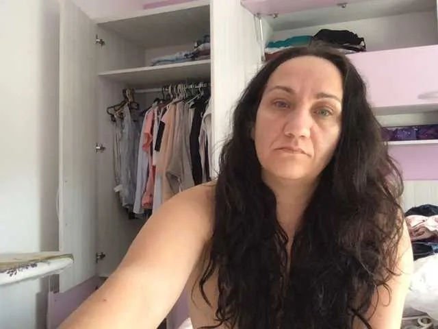 Live sex webcam photo for paula19801 #290888849