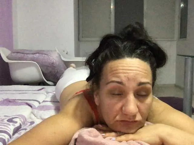 Live sex webcam photo for paula19801 #290979396