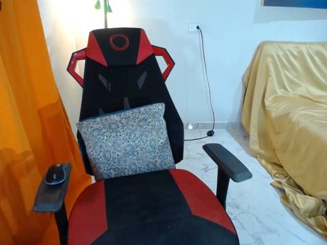 Live sex webcam photo for paulaSamay11 #278169187