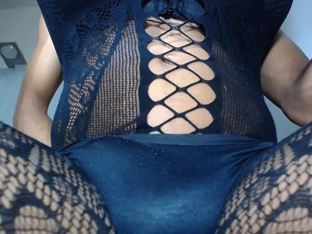 Live sex webcam photo for paulabigcock #292463222