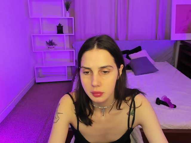 Live sex webcam photo for pauladeviss #277268390