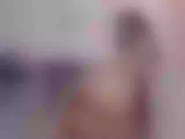 Live sex webcam photo for pauli-hot #277054304