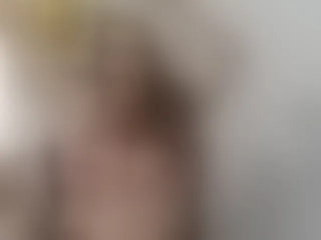 Live sex webcam photo for paulinaco #293909699