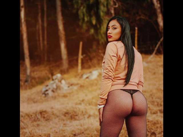 Live sex webcam photo for paulinagalvis2700 #290814640