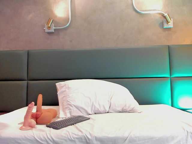 Live sex webcam photo for paulinamonroe #277355670