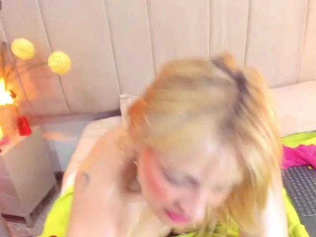 Live sex webcam photo for paultte #292652803