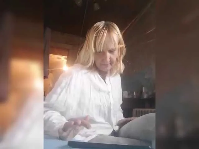 Live sex webcam photo for pautina100 #289366820