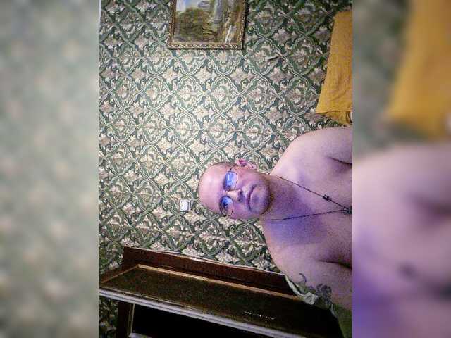 Live sex webcam photo for pavl9204 #275976537