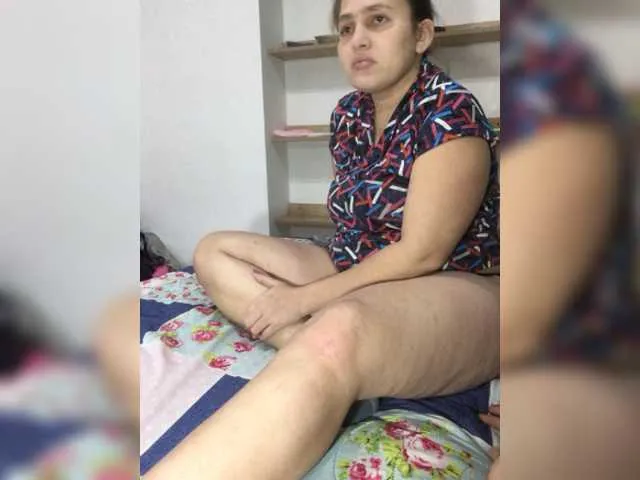 Live sex webcam photo for pawgboomboom #276758327