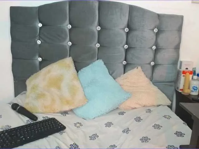 Live sex webcam photo for paytonbailey #291660519