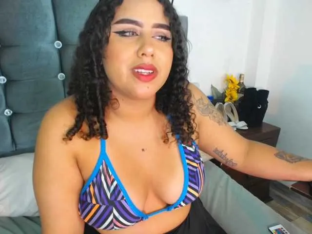 Live sex webcam photo for paytonbailey #291931097