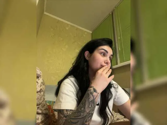 Live sex webcam photo for pe4enka10 #276985139