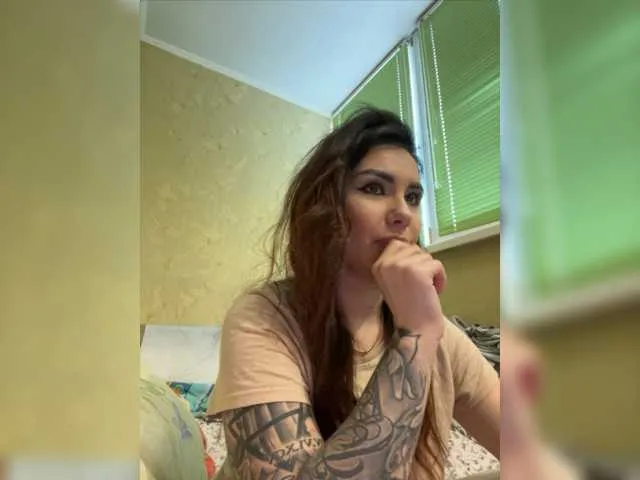 Live sex webcam photo for pe4enka10 #277034599