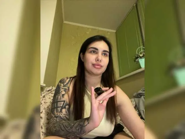 Live sex webcam photo for pe4enka10 #277401793