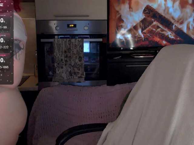 Live sex webcam photo for peach-girl #291396013