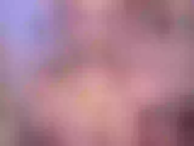 Live sex webcam photo for peachsara #275538660