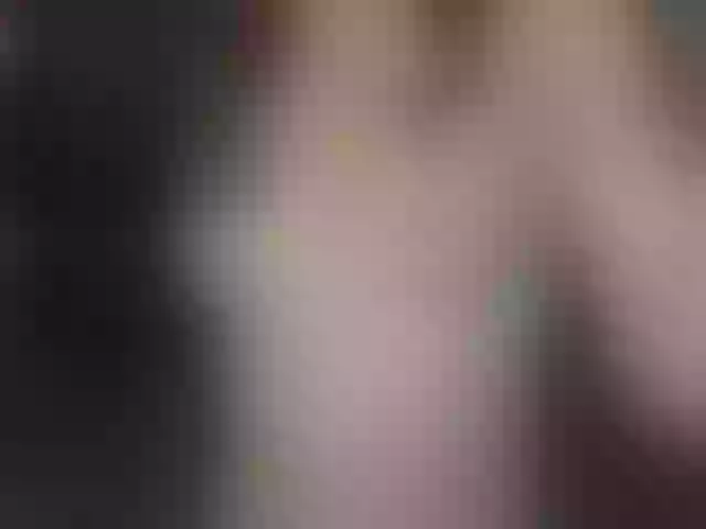 Live sex webcam photo for peachwinne #290723463