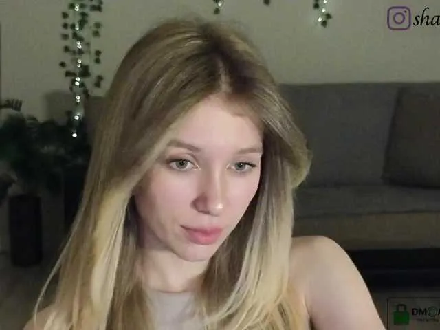 Live sex webcam photo for peachwinne #291050065