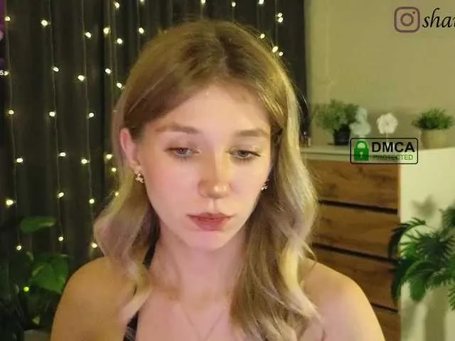 Live sex webcam photo for peachwinne #291194059