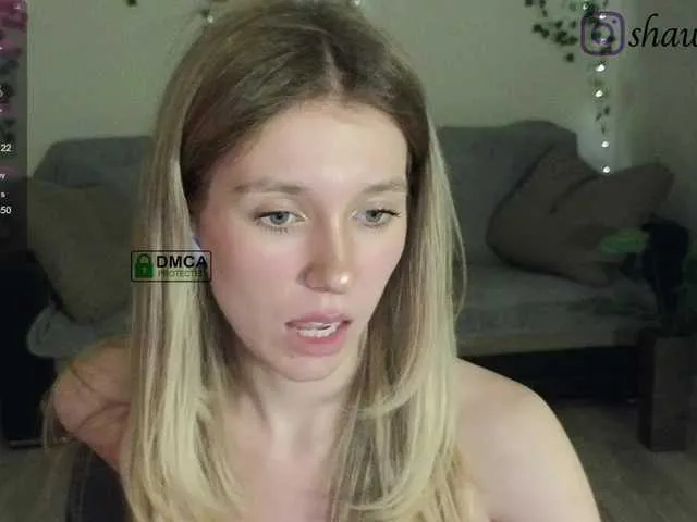 Live sex webcam photo for peachwinne #291304335