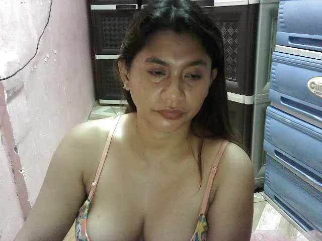 Live sex webcam photo for peenastyfame #291344768
