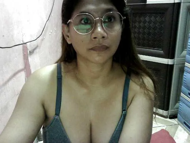 Live sex webcam photo for peenastyfame #291653655