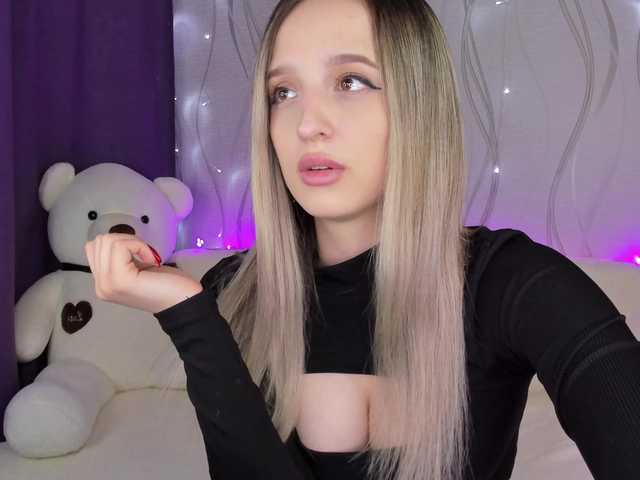 Live sex webcam photo for pelageyaa-a #273319731