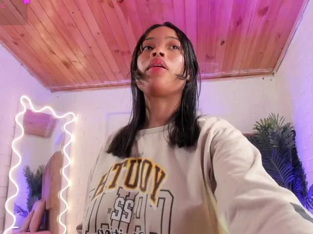 Live sex webcam photo for penelope-tay #291567684