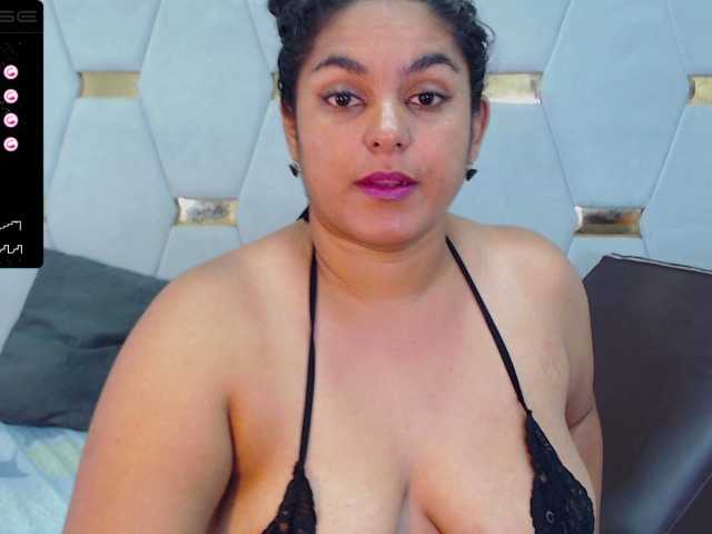 Live sex webcam photo for peneloperipe #274086734