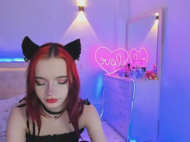 Live sex webcam photo for peony2 #276680957