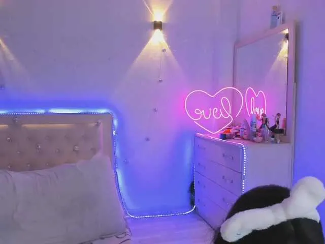 Live sex webcam photo for peony2 #277090926