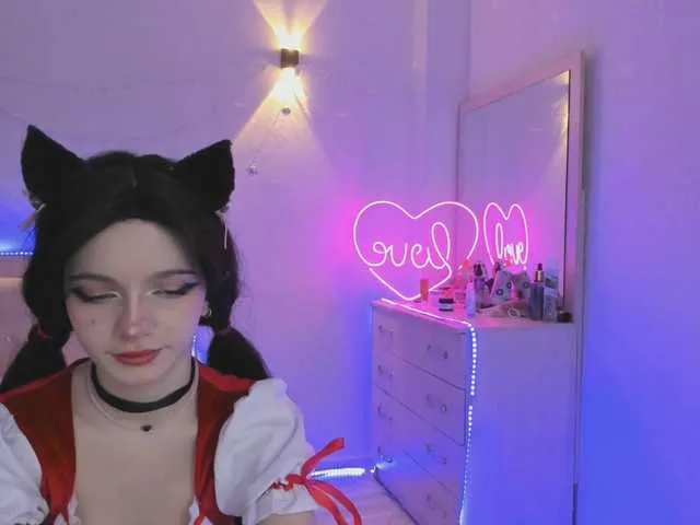 Live sex webcam photo for peony2 #277560310