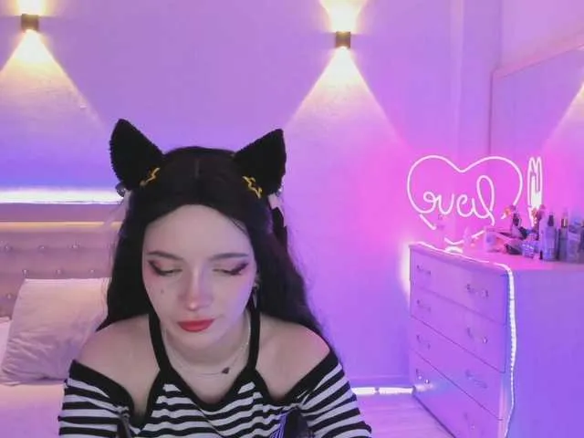 Live sex webcam photo for peony2 #277899387