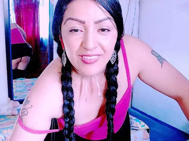 Live sex webcam photo for pepiitaa-pexx #273942404