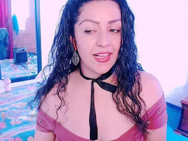 Live sex webcam photo for pepiitaa-pexx #274005552
