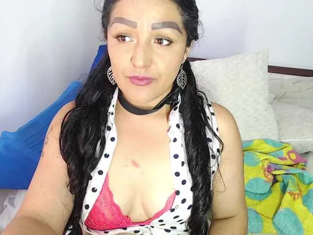 Live sex webcam photo for pepiitaa-pexx #278302569