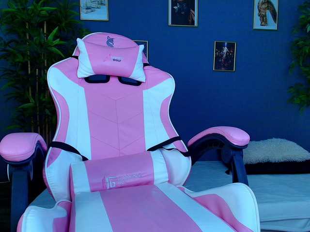 Live sex webcam photo for perfect-moans #292406441